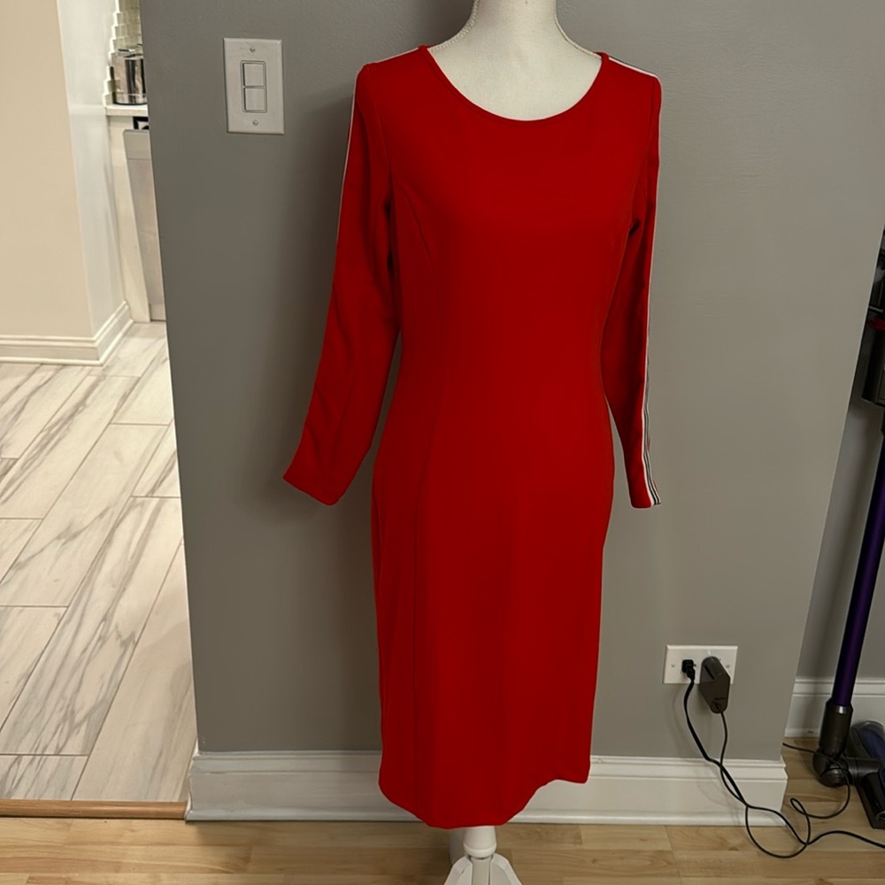Alexia Admor red dress L